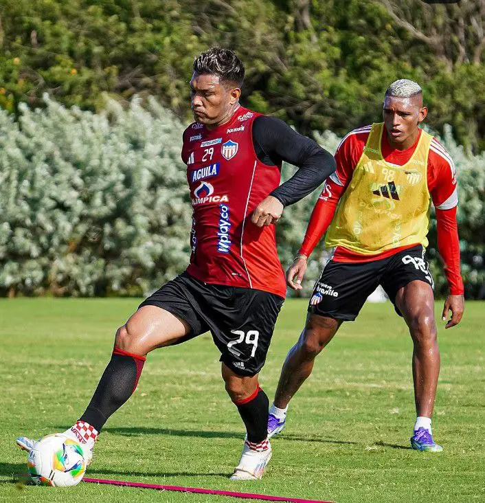 Teo Gutiérrez y Didier Moreno, las novedades en la convocatoria